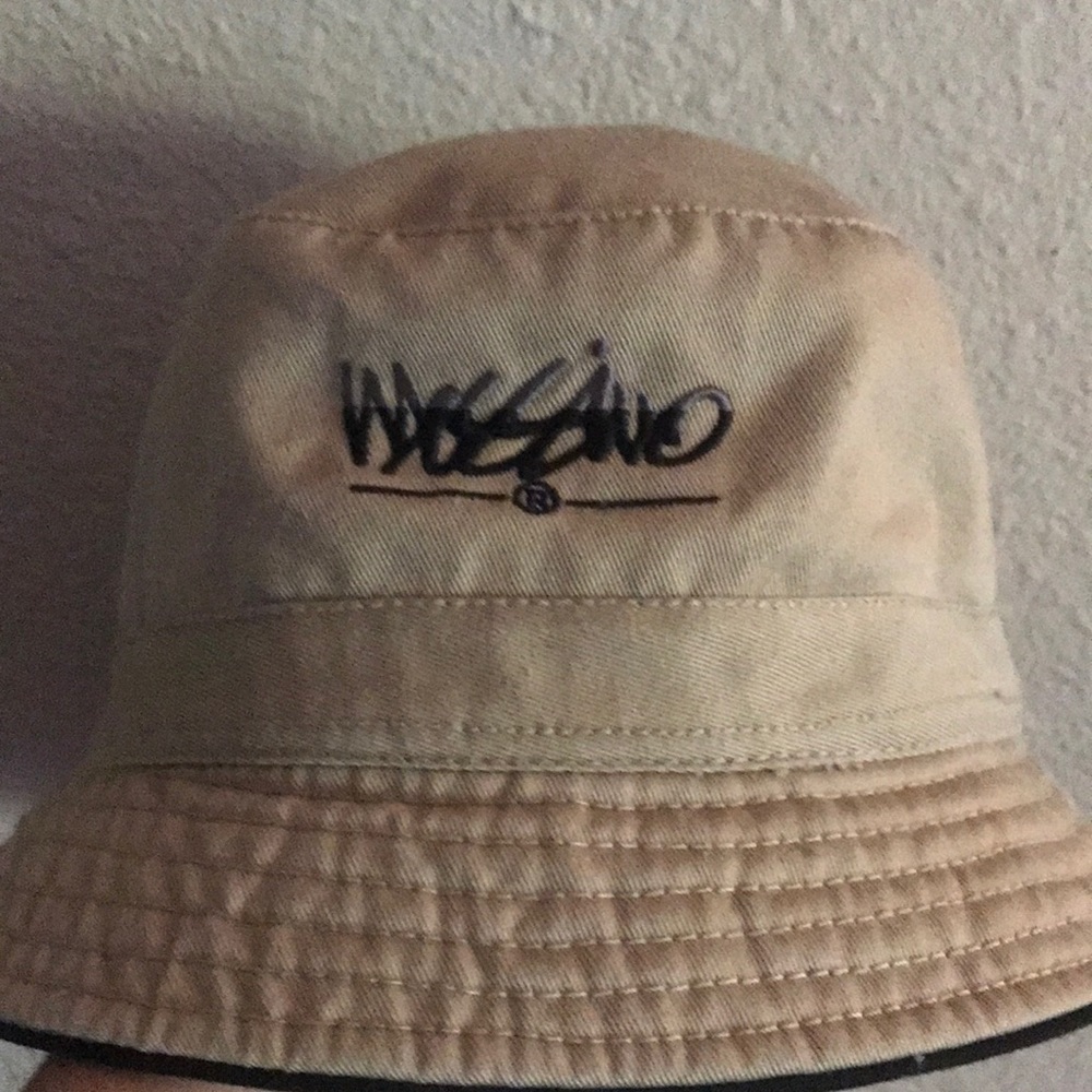 Mossimo Bucket Hat slightly used